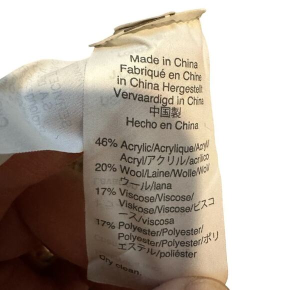 Point Sur Women’s Medium Long Sleeve Light Blue and Pink Wool Crew Neck Sweater - Picture 12 of 14